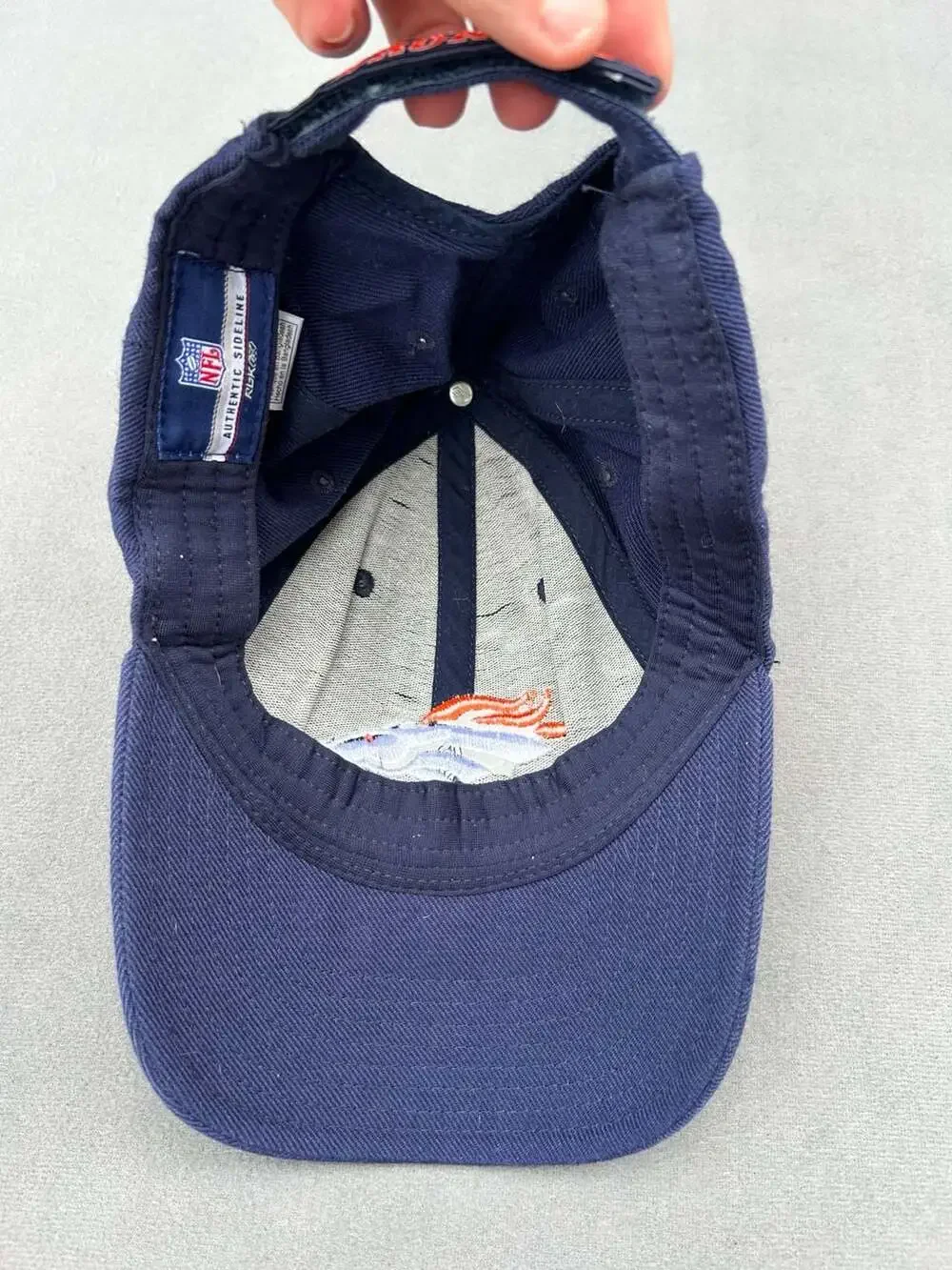 Reebok NFL Denver Broncos Authentic Sideline Navy Blue Adjustable Hat Cap